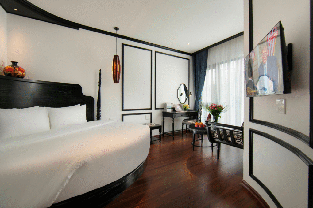 King Suite Hanoi