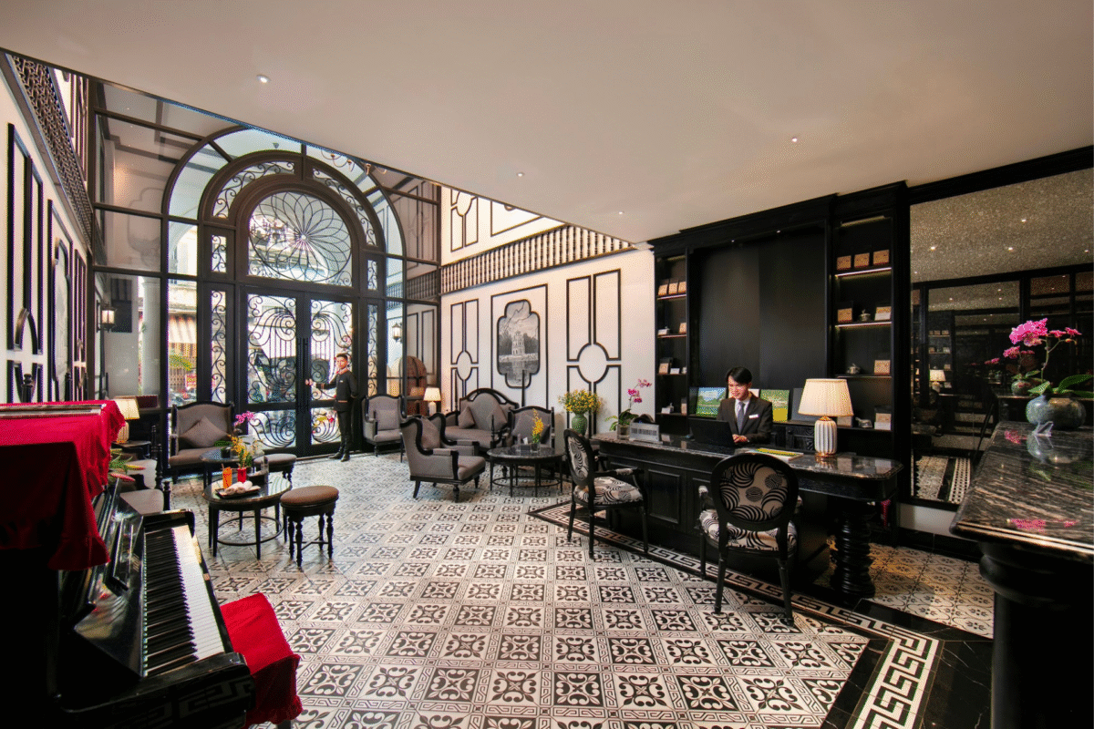 Hotel lobby – boutique hotel in Hanoi Old Quarter at Hotel Château de Hanoi